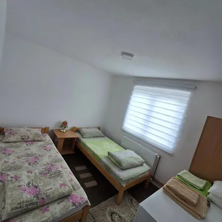 Srebrna Dolina Apartment