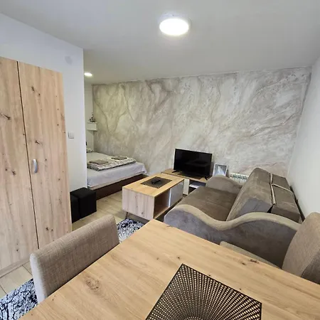 Apartman Srebrna Dolina *